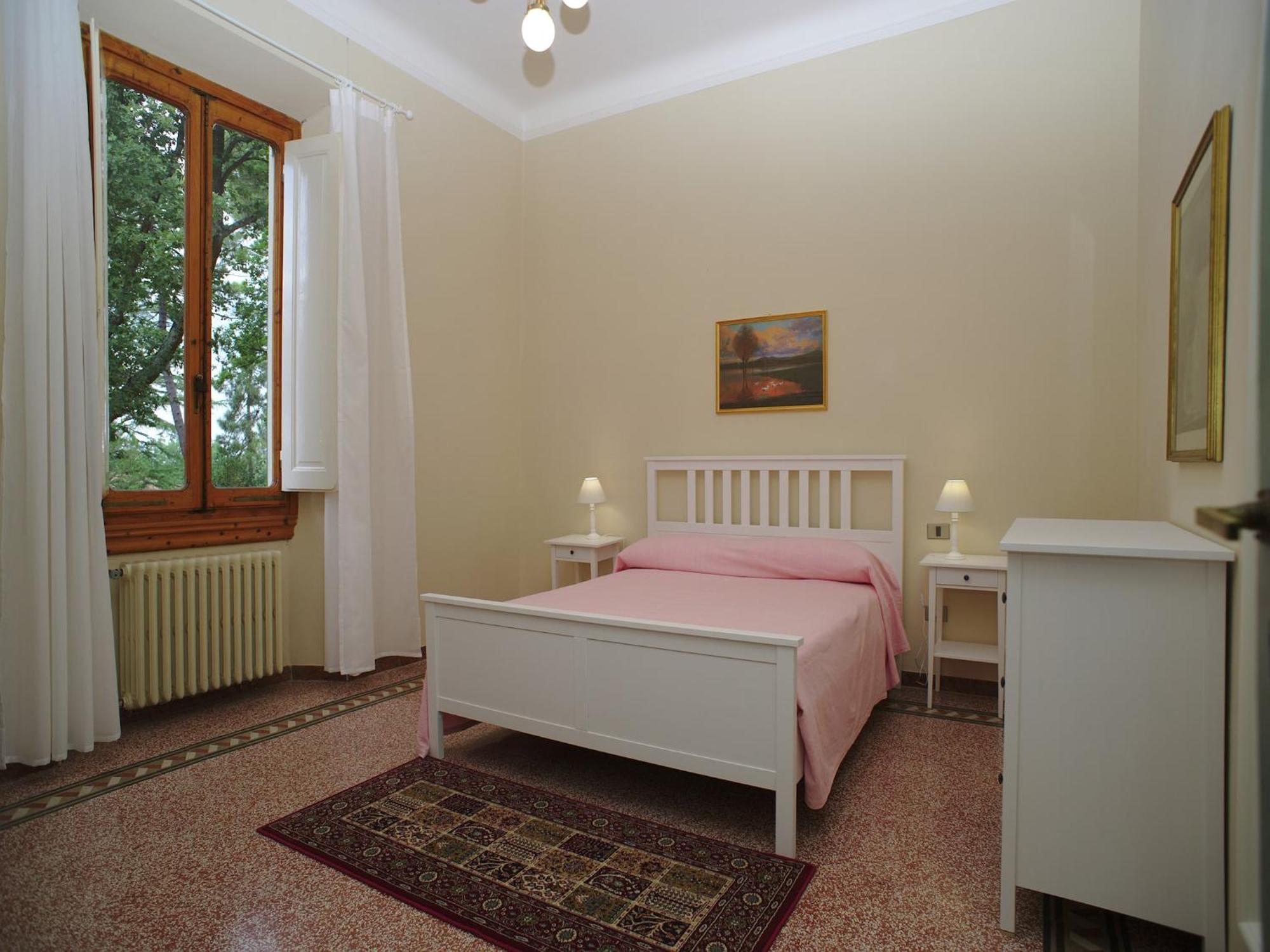 Lovely Holiday Home In Montefiridolfi With Hill View Exterior photo
