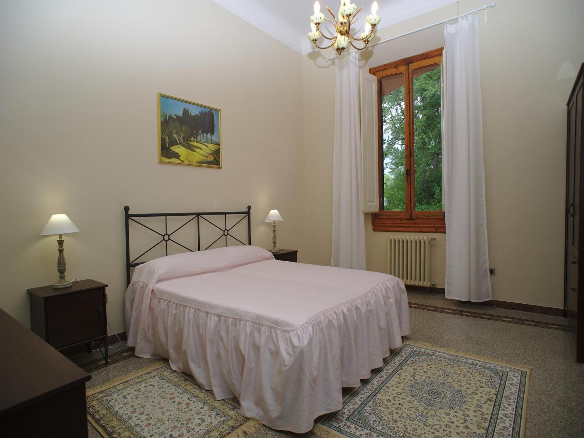 Lovely Holiday Home In Montefiridolfi With Hill View Exterior photo